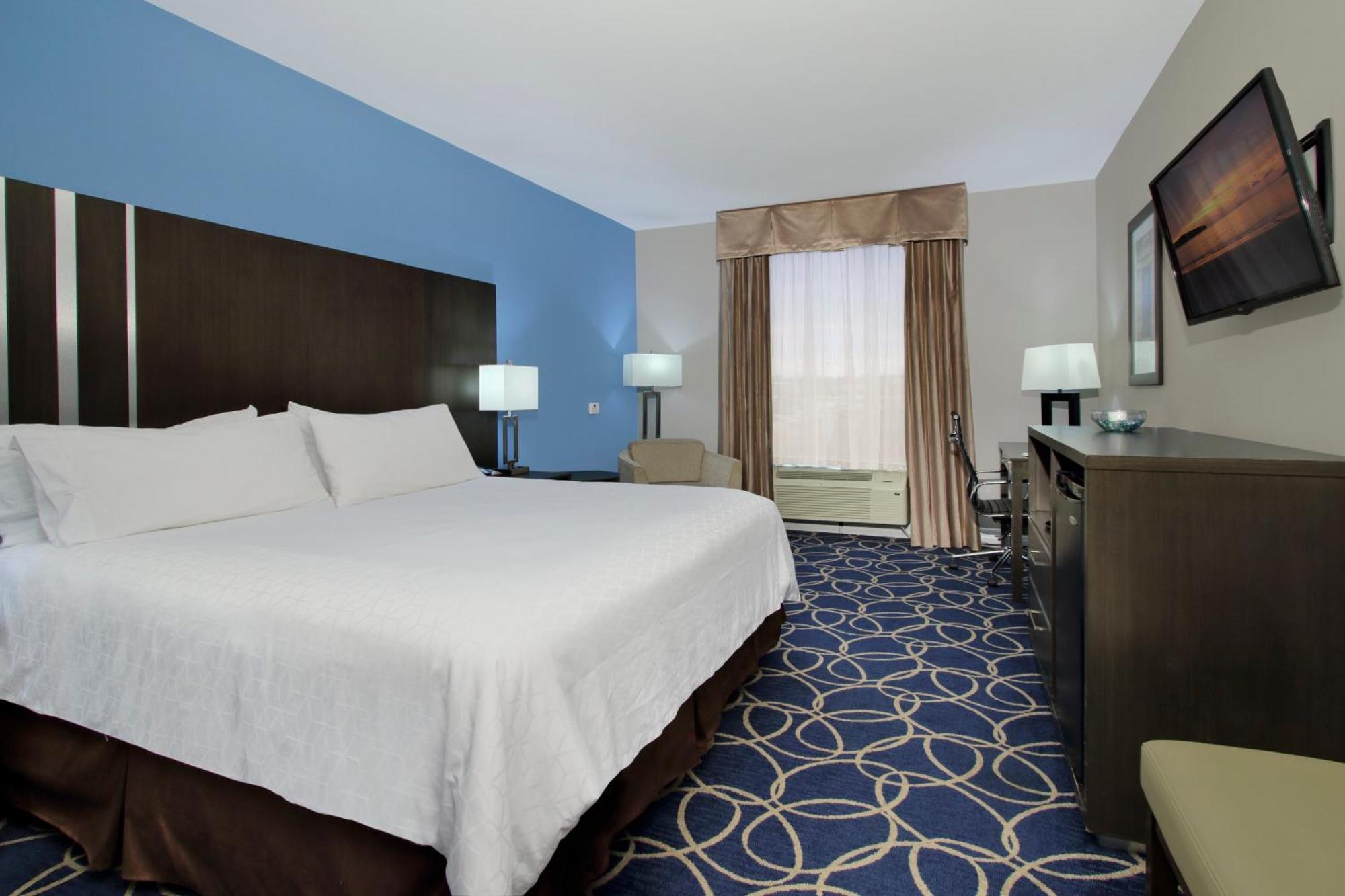 Holiday Inn Express And Suites Houston North - Iah Area By Ihg Exterior photo