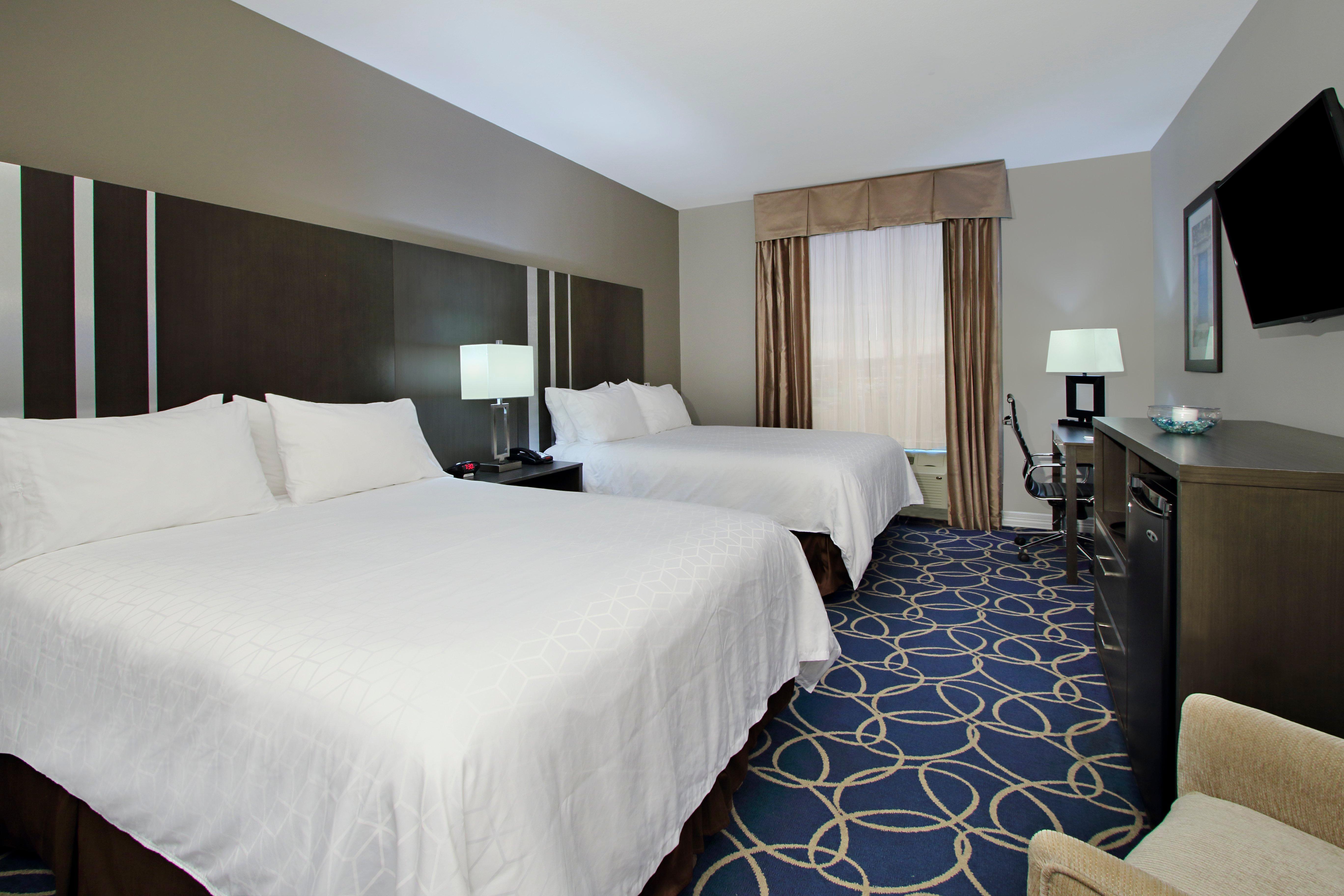 Holiday Inn Express And Suites Houston North - Iah Area By Ihg Exterior photo